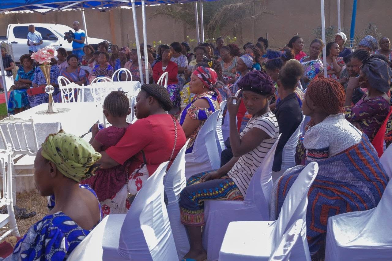 Activite communautaire de la Fondation LOUISWATUM